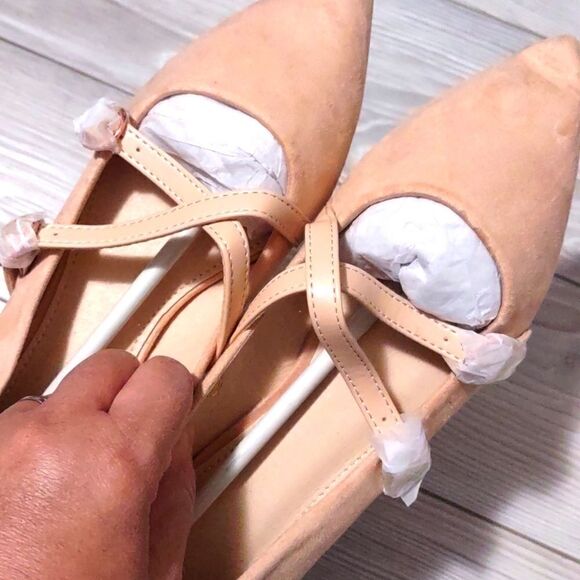 (27-3029) COUTGO Women's Pointed Toe Flats Buckle Faux Suede Sz 5.5 - Picture 4 of 12